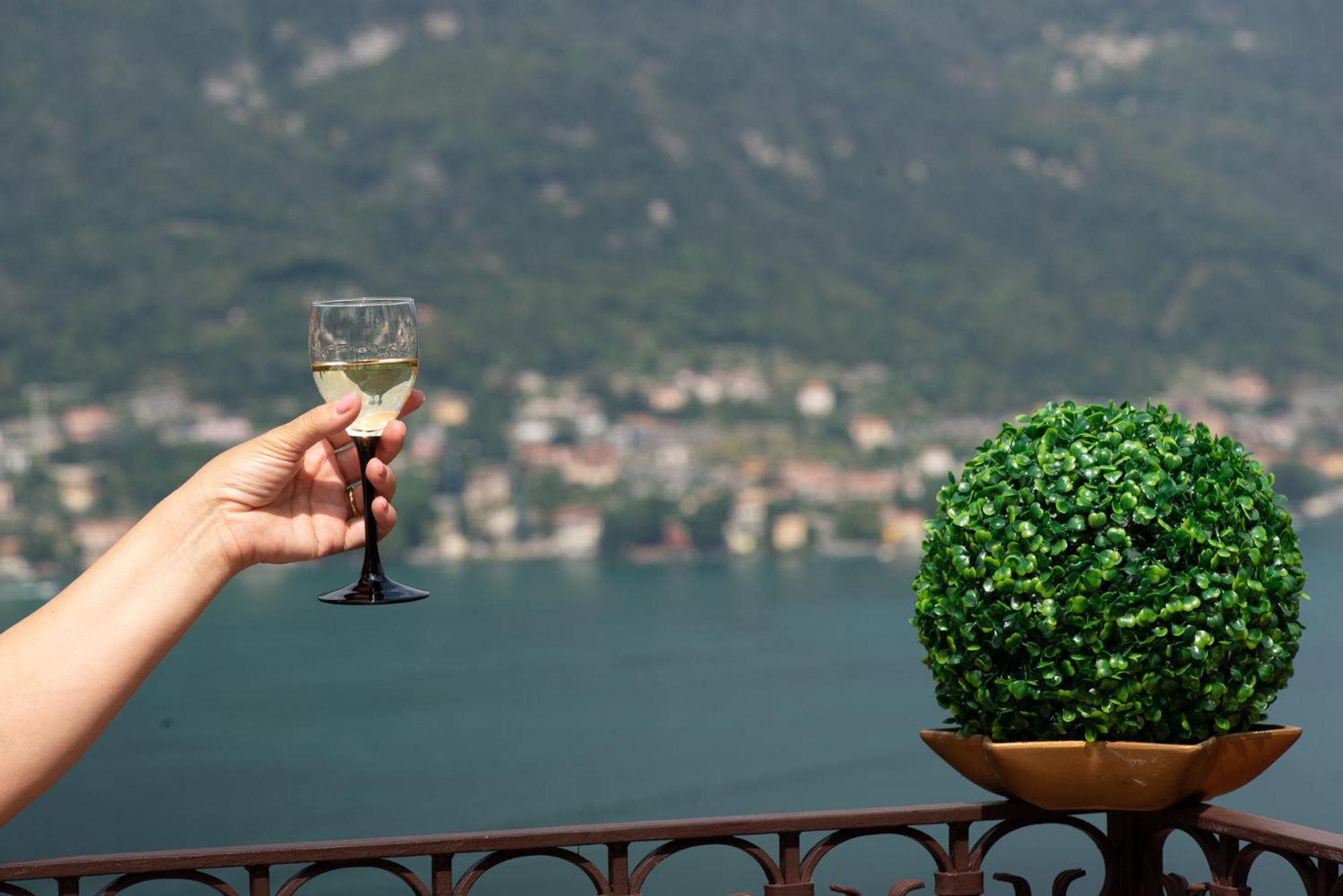 Appartamento "Bella Vista" Sul Lago Di Como Faggeto Lario Dış mekan fotoğraf